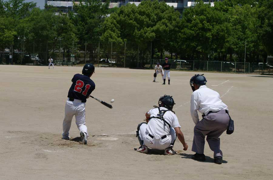 千種公園野球場は試合中